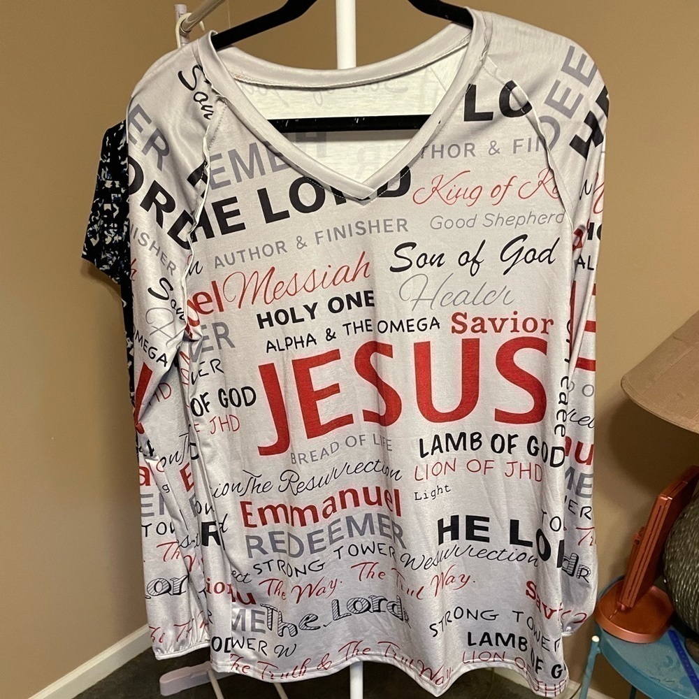 T6. Long sleeve Jesus shirt